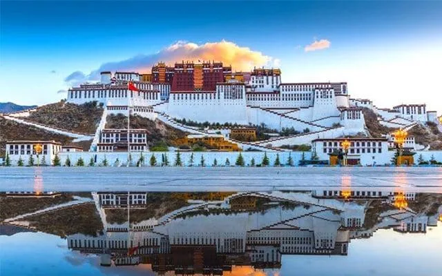 KHÁM PHÁ TÂY TẠNG HUYỀN BÍ 6N5D: POTALA CUNG – ĐẠI CHIÊU TỰ – ĐÈO YAMDROK – HỒ YAMDROK – SÔNG BĂNG KAROLA – ĐỀN THỜ THẦN TÀI DZAMBALA -SHIGATSE