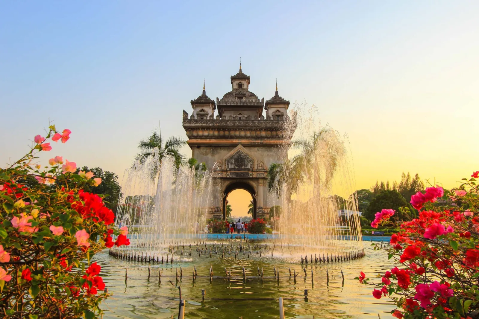 [T] TOUR LÀO: VIÊNG CHĂN - LUANG PRABANG - MUANG FUANG 5N4D