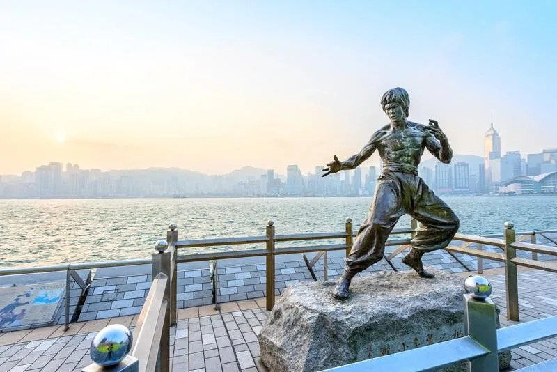 NGÀY 02: HONG KONG – CITY TOUR (ĂN SÁNG DIMSUM, TRƯA, TỐI)