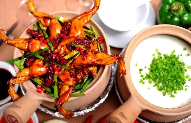 Cháo Ếch Singapore – Món Ngon Không Thể Bỏ Lỡ