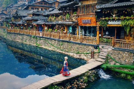 TÂY GIANG – NƠI CÓ NGÀN MÁI NHÀ CỦA NGƯỜI MIÊU GIỮA NÚI RỪNG QUÝ CHÂU